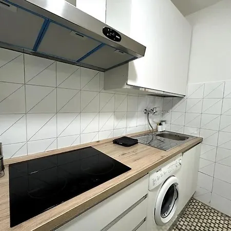 Apartman The First Door-rome